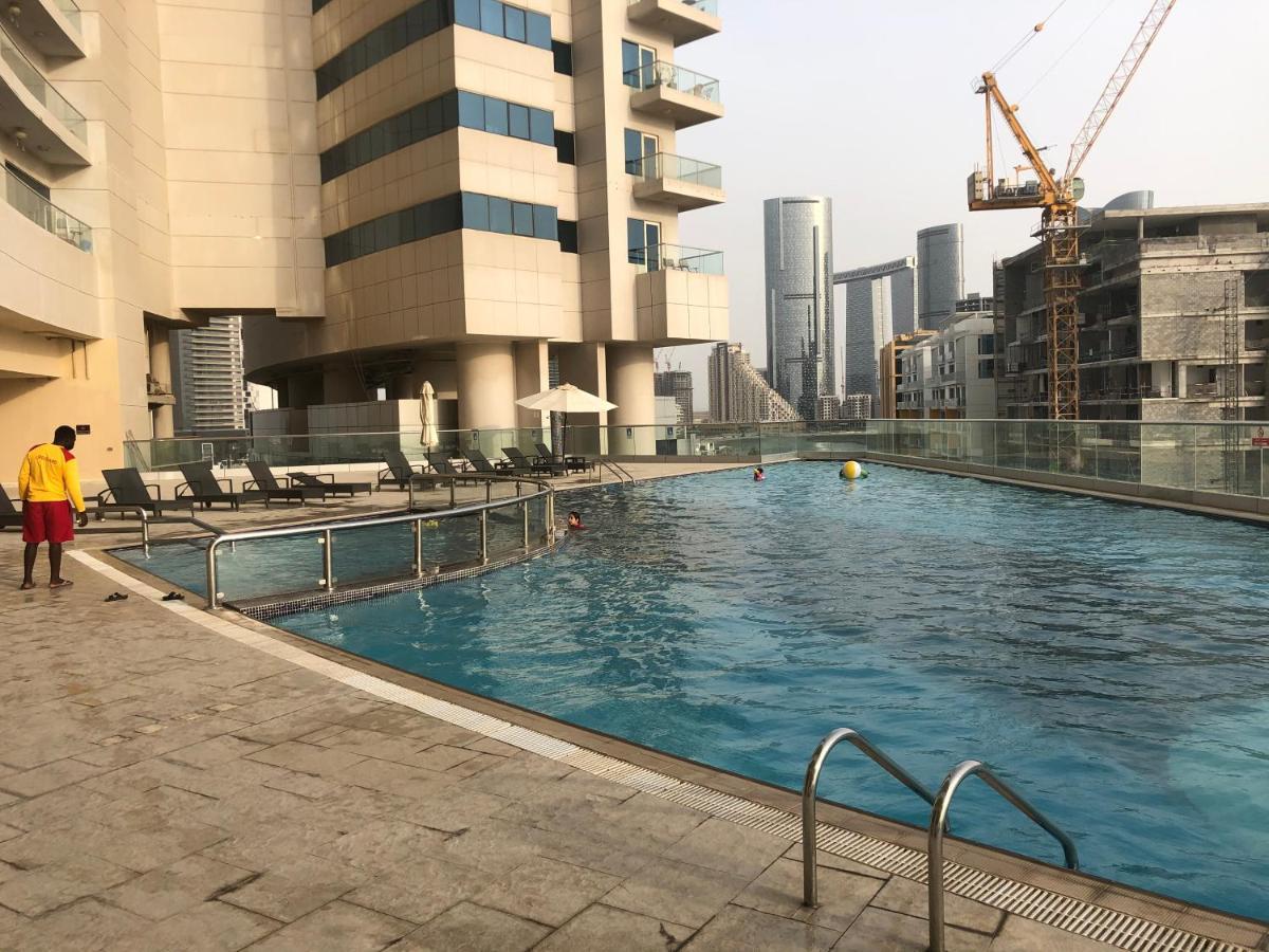 Large Size One Bedroom Apartment With Sea View Abu Dhabi Ngoại thất bức ảnh